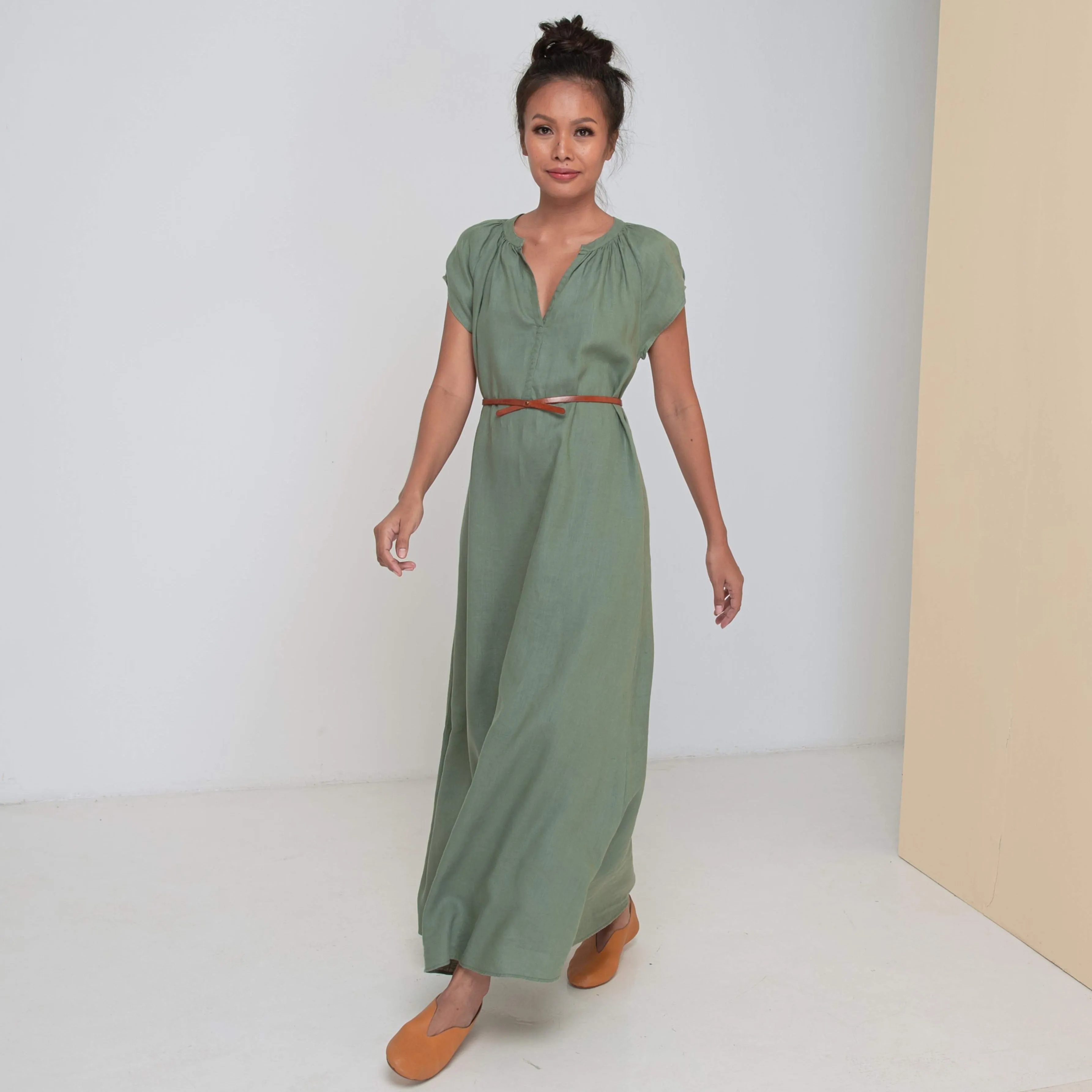 ADELE LONG DRESS - Linen | Light Olive Green