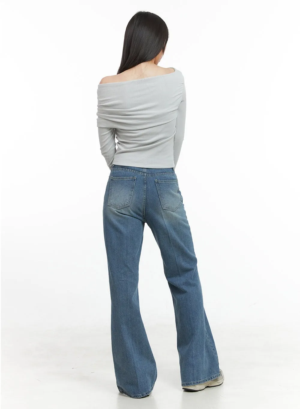 Daisy Loose Fit Bootcut Jeans CG419