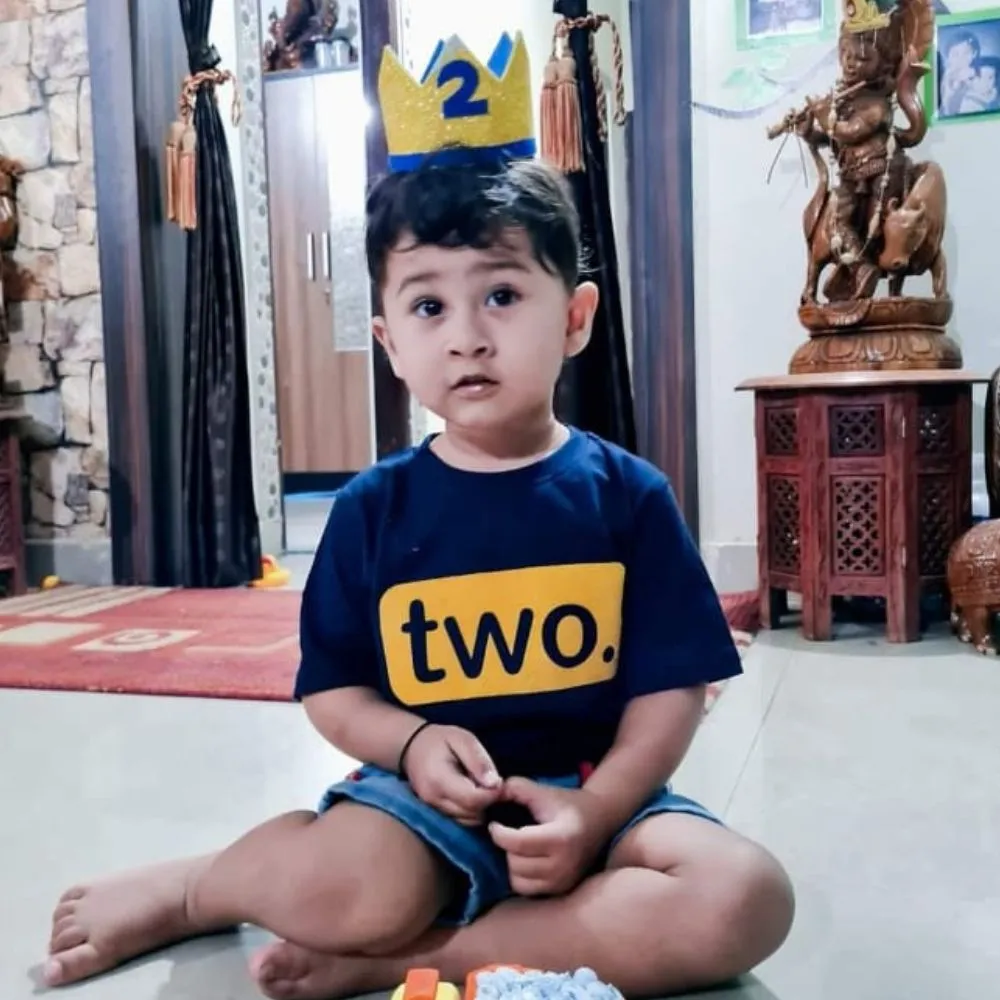 I am Turning Two - 2nd Birthday T-Shirt for Kids