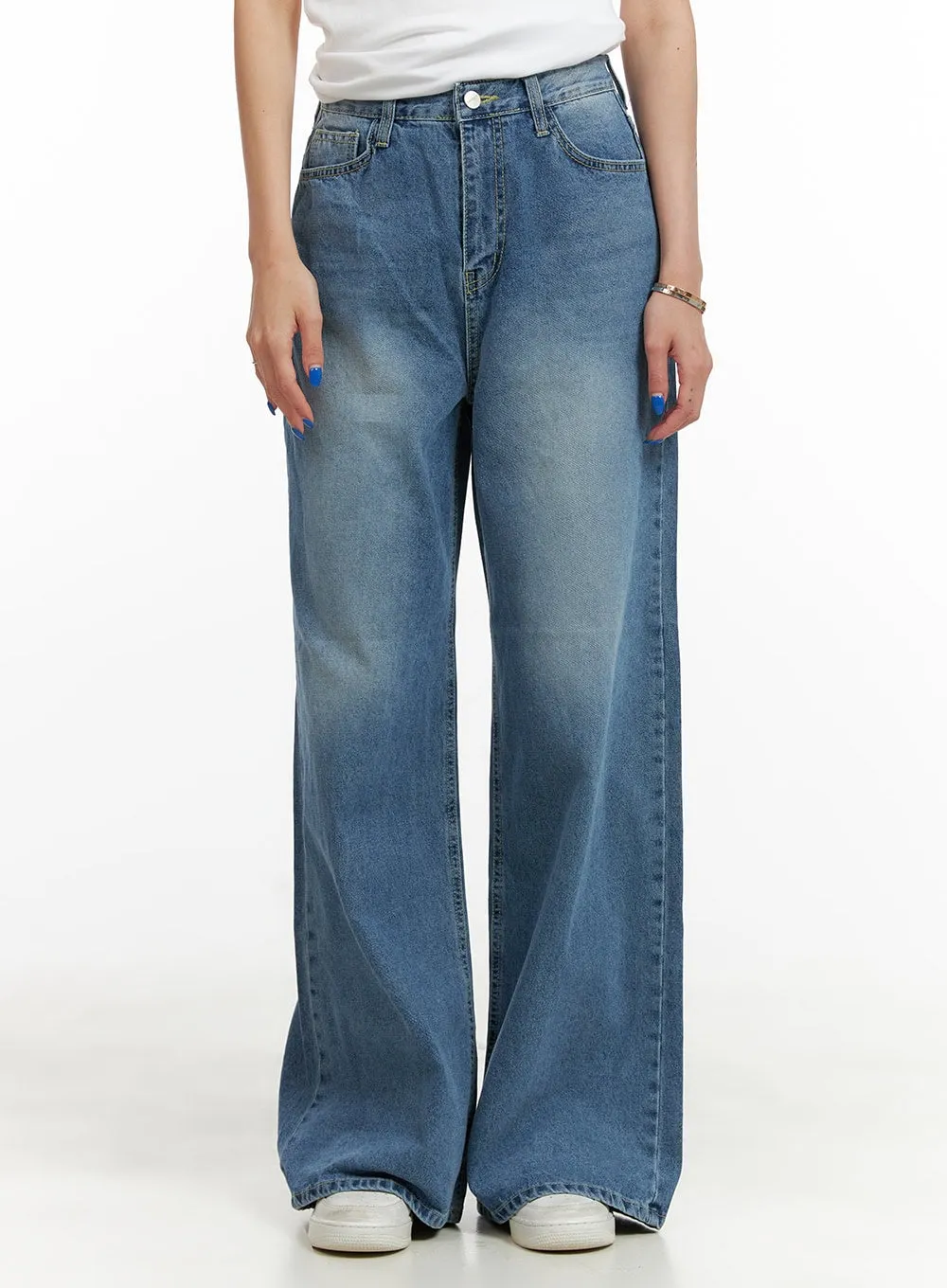 Loose Fit Straight Jeans CY431