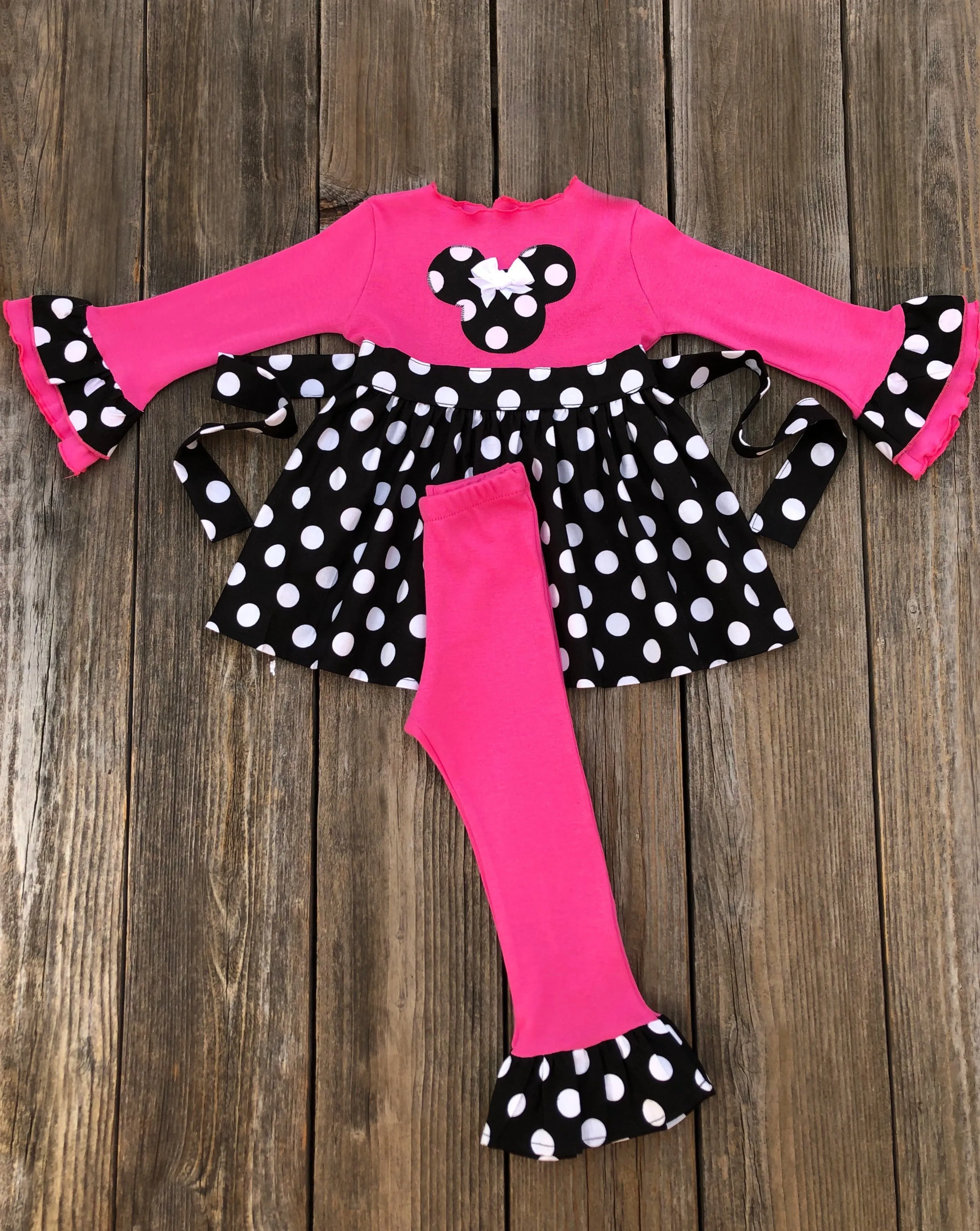 Minnie Mouse Polka Outfit