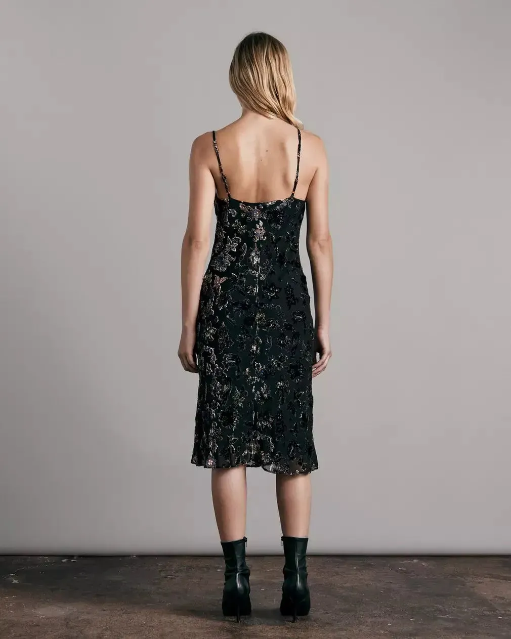 Rag & Bone - Nicola Burnout velvet dress in Black blue retro floral