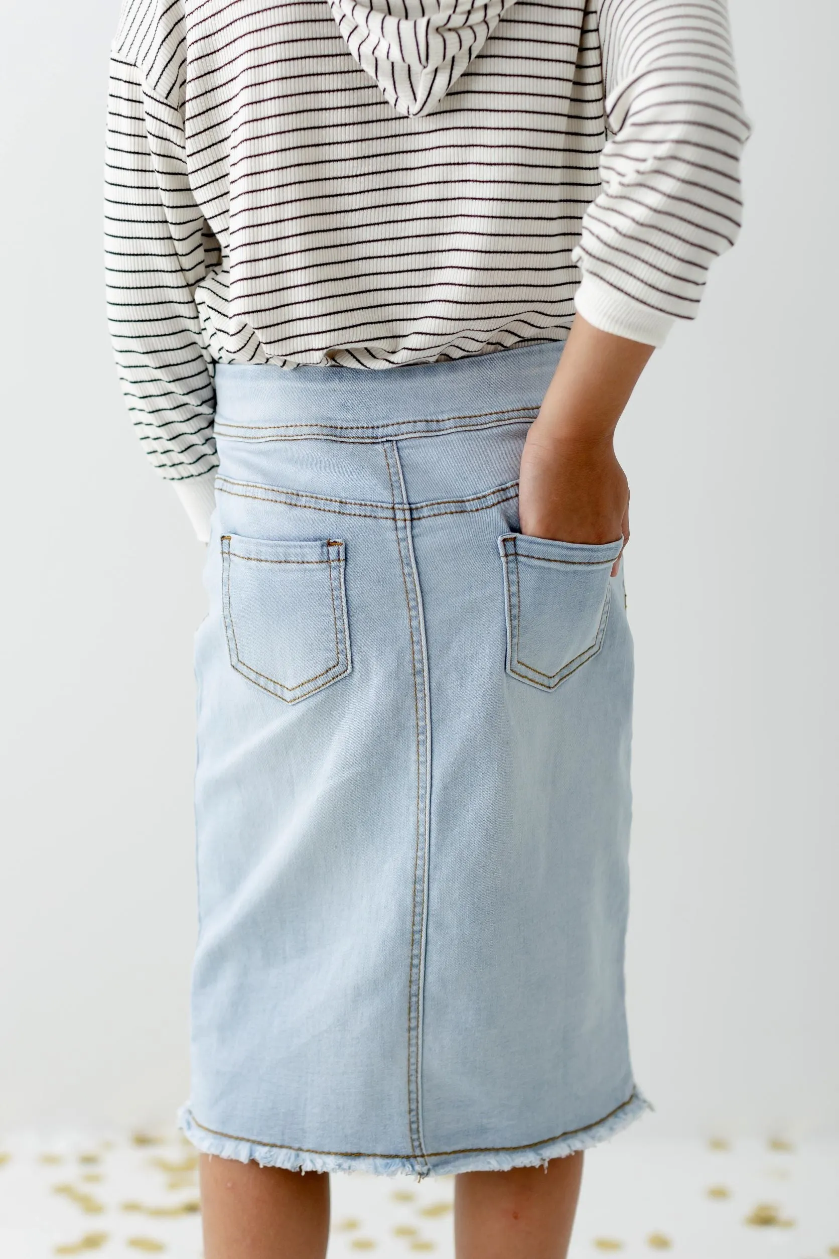 'Sara' Girl Classic Denim Skirt in Light Wash