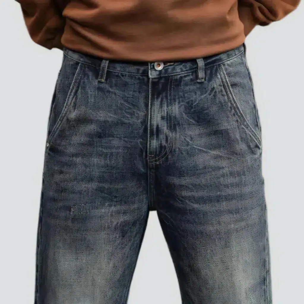 Stretchy men's loose jeans