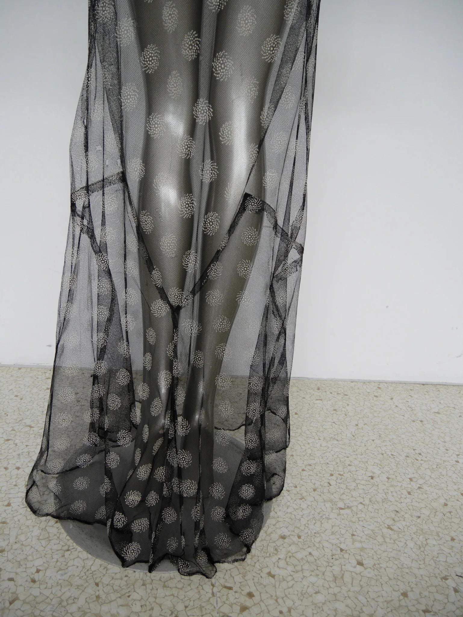 Vintage 30s tull bias cut gown with abstract print design. Sleek Jean Harlow style